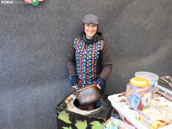 En im&aacute;genes: El esp&iacute;ritu navide&ntilde;o se apodera de Almaz&aacute;n con un mercadillo, concier