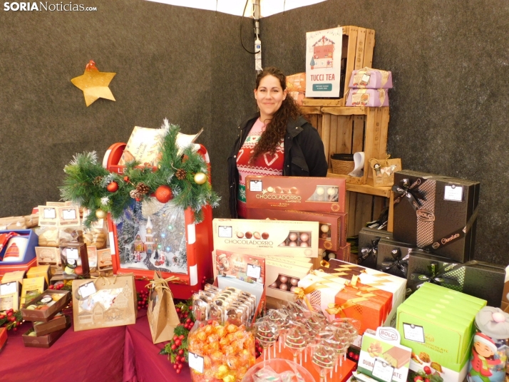 En im&aacute;genes: El esp&iacute;ritu navide&ntilde;o se apodera de Almaz&aacute;n con un mercadillo, concier