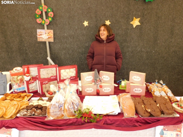 En im&aacute;genes: El esp&iacute;ritu navide&ntilde;o se apodera de Almaz&aacute;n con un mercadillo, concier