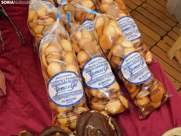 En im&aacute;genes: El esp&iacute;ritu navide&ntilde;o se apodera de Almaz&aacute;n con un mercadillo, concier