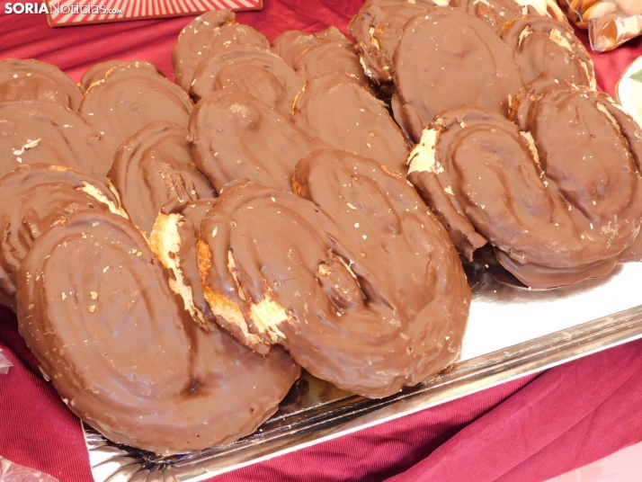 En im&aacute;genes: El esp&iacute;ritu navide&ntilde;o se apodera de Almaz&aacute;n con un mercadillo, concier