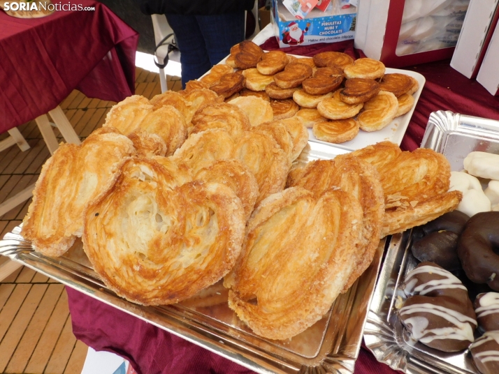 En im&aacute;genes: El esp&iacute;ritu navide&ntilde;o se apodera de Almaz&aacute;n con un mercadillo, concier