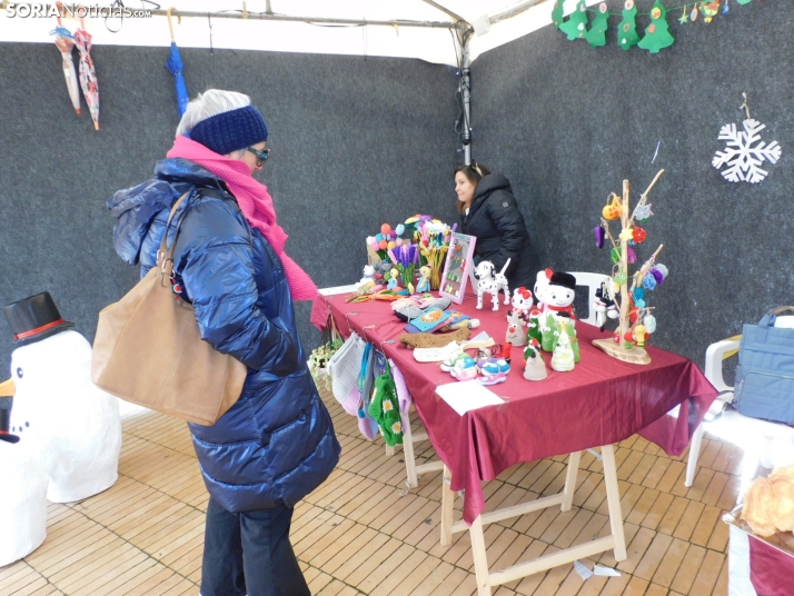 En im&aacute;genes: El esp&iacute;ritu navide&ntilde;o se apodera de Almaz&aacute;n con un mercadillo, concier