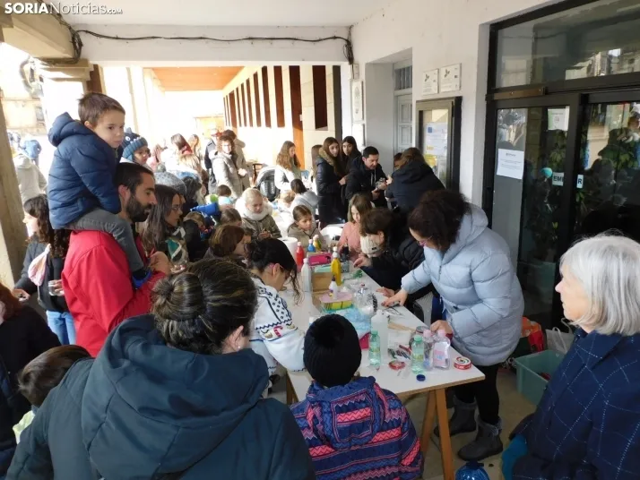 En im&aacute;genes: El esp&iacute;ritu navide&ntilde;o se apodera de Almaz&aacute;n con un mercadillo, concier