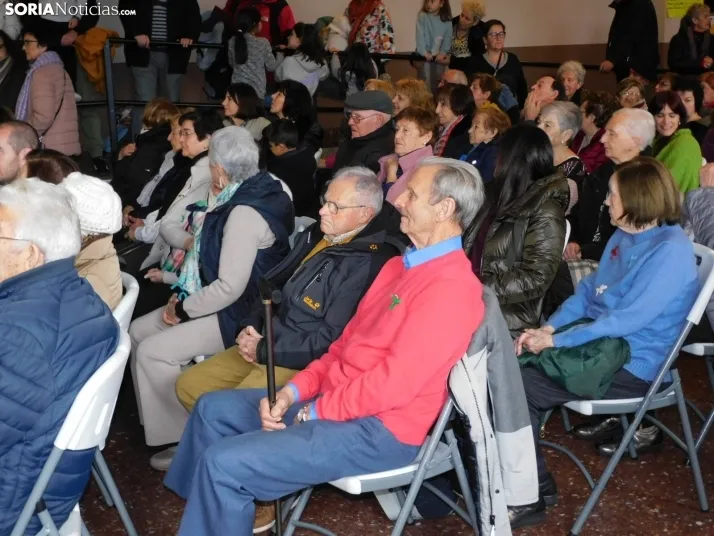 En im&aacute;genes: El Coro infantil de Duruelo y la Ronda unen sus voces e instrumentos en un concierto navid