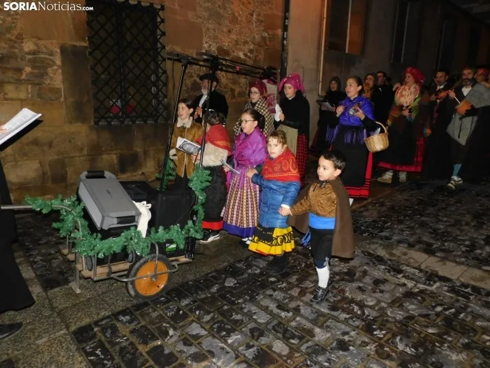 En im&aacute;genes: Soria recuerda villancicos tradicionales de varios pueblos con una ronda muy especial