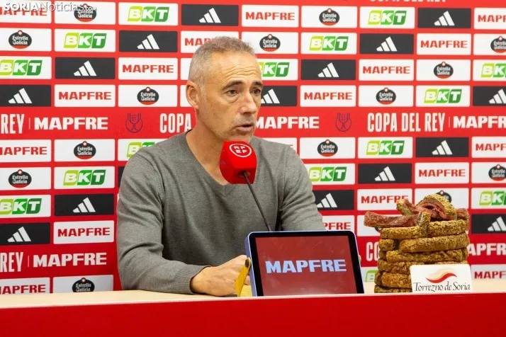 Foto 2 - Jagoba Arrasate: "Este es el Numancia que conozco y el que quiero ver durante toda la temporada"