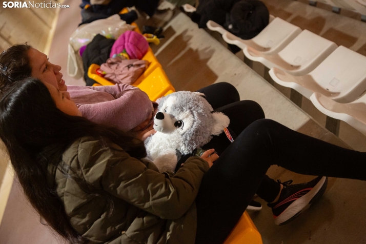 Lluvia de peluches del Santo Domingo Sporting 2025