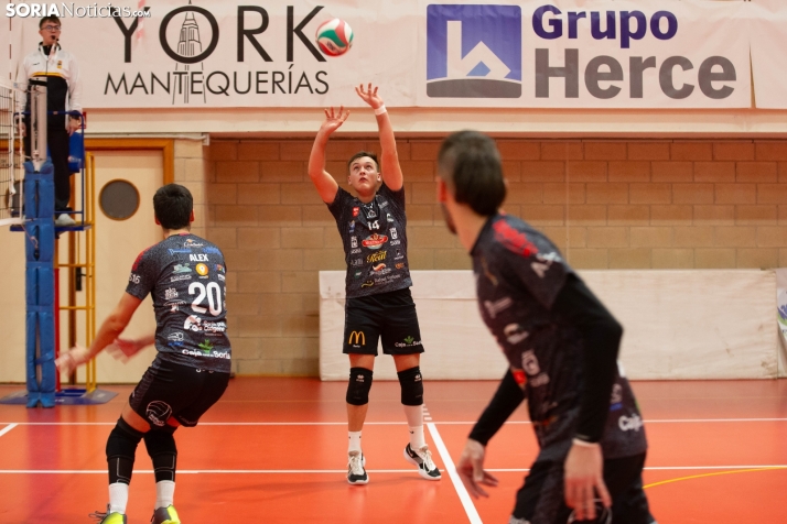 Lluvia de peluches del Santo Domingo Sporting 2025