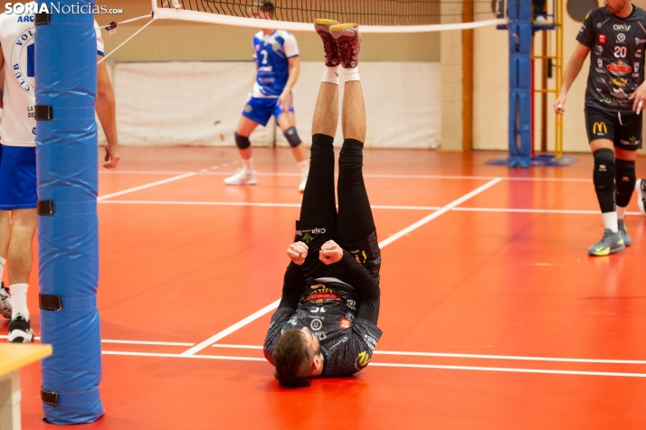 Lluvia de peluches del Santo Domingo Sporting 2025