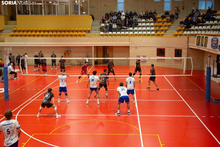 Lluvia de peluches del Santo Domingo Sporting 2025