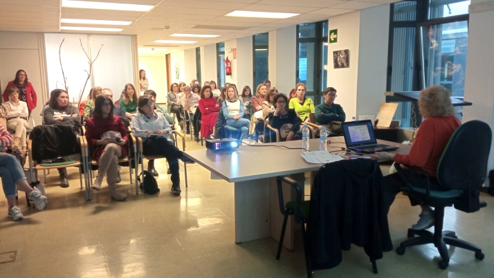 El Colegio de Trabajo Social de Soria organiza dos conferencias por el Día de los Derechos Humanos