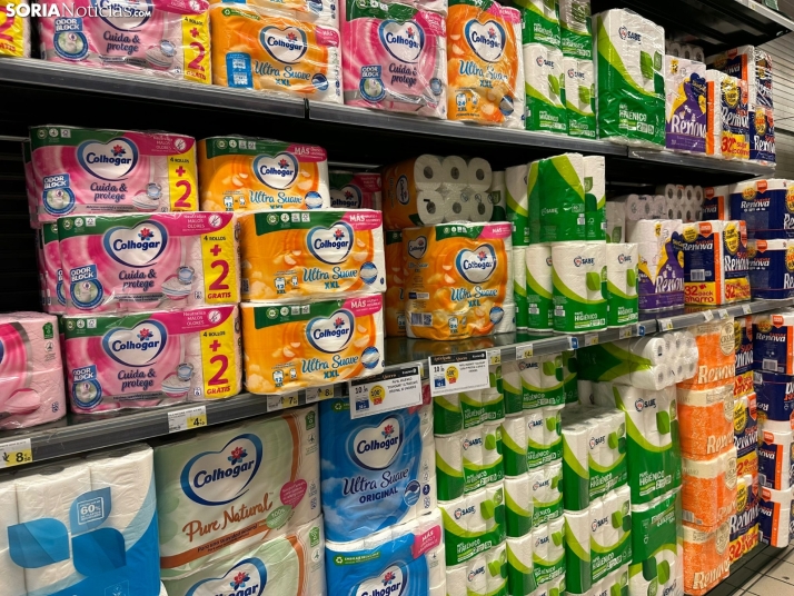 EN IM&Aacute;GENES | La Navidad se apodera de los pasillos de E. Leclerc