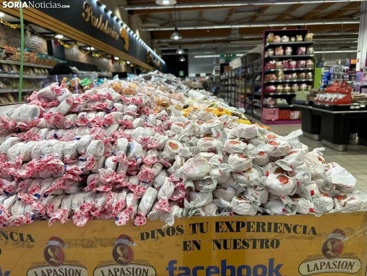 EN IM&Aacute;GENES | La Navidad se apodera de los pasillos de E. Leclerc