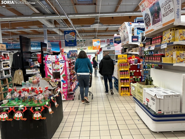 EN IM&Aacute;GENES | La Navidad se apodera de los pasillos de E. Leclerc