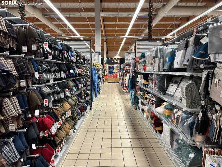 EN IM&Aacute;GENES | La Navidad se apodera de los pasillos de E. Leclerc