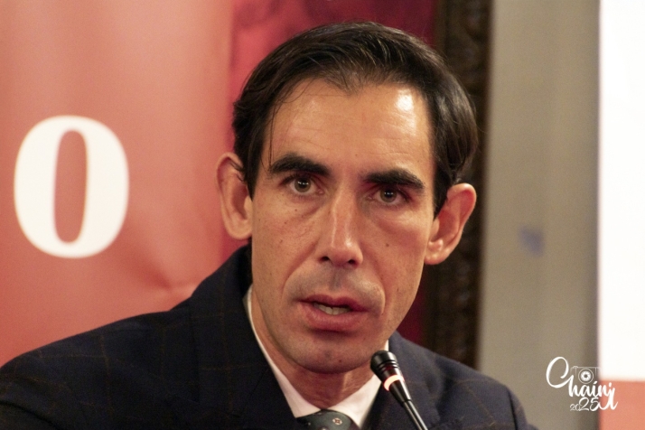 Fortes habla sin reservas en el Casino de Soria sobre su concepto del toreo