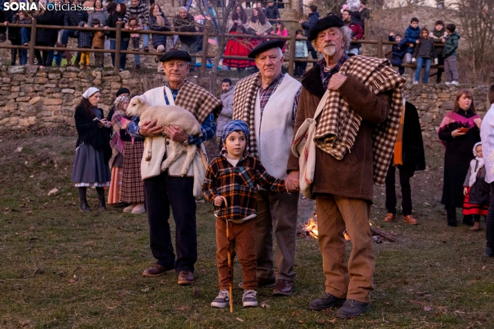 Belén Viviente de Oncala 2025./ Viksar Fotografía
