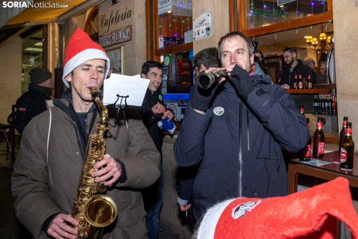 Champanada Nochevieja 2025./ Viksar Fotografía