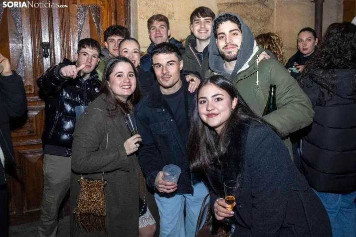 Champanada Nochevieja 2025./ Viksar Fotografía
