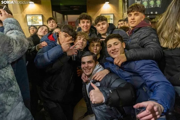 Champanada Nochevieja 2025./ Viksar Fotografía