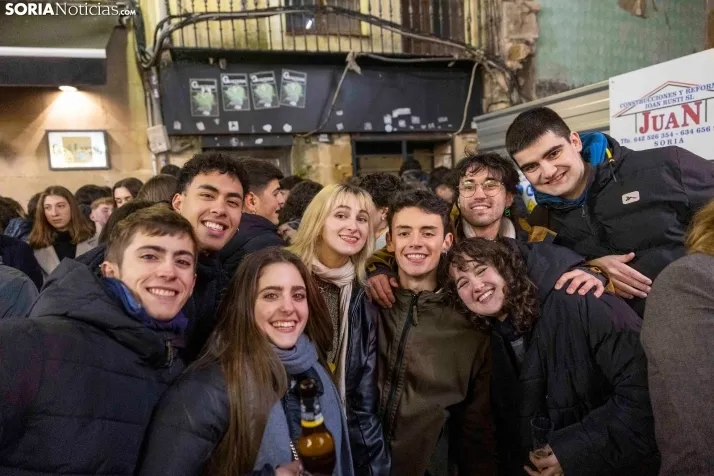 Champanada Nochevieja 2025./ Viksar Fotografía