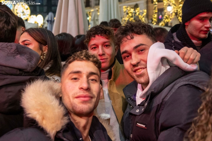 Champanada Nochevieja 2025./ Viksar Fotografía