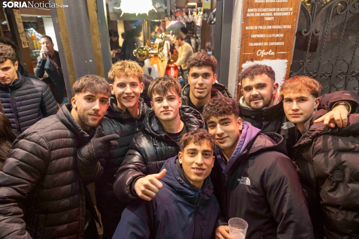 Champanada Nochevieja 2025./ Viksar Fotografía