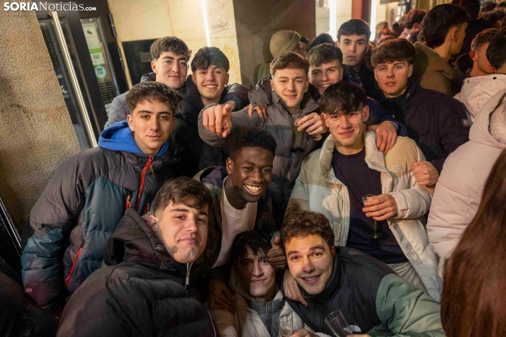 Champanada Nochevieja 2025./ Viksar Fotografía