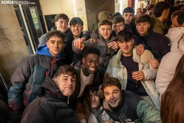 Champanada Nochevieja 2025./ Viksar Fotografía