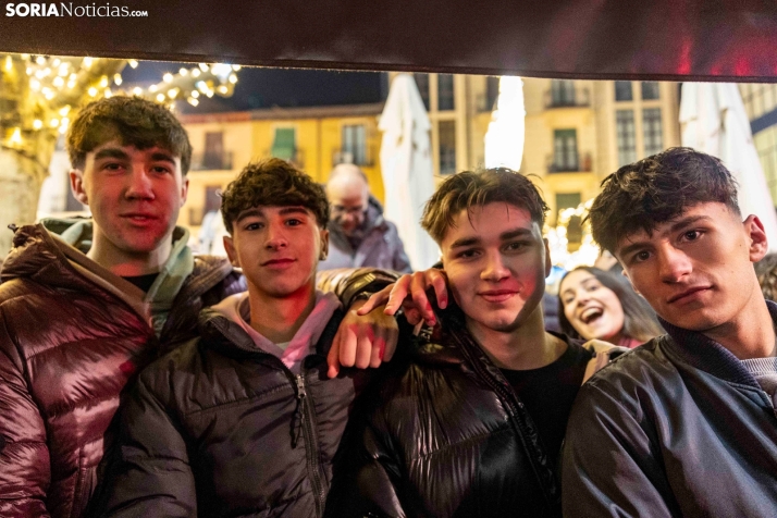 Champanada Nochevieja 2025./ Viksar Fotografía