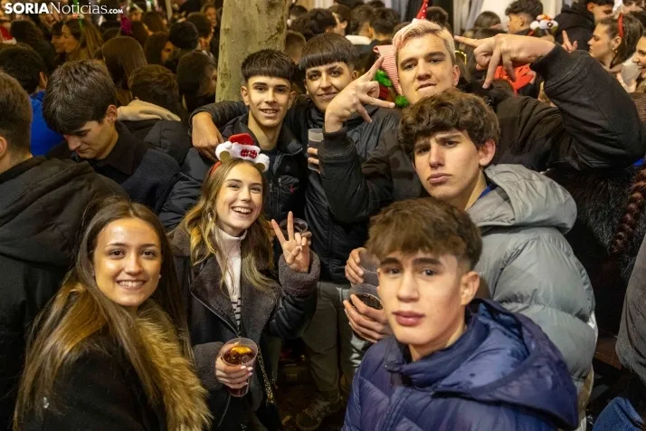 Champanada Nochevieja 2025./ Viksar Fotografía