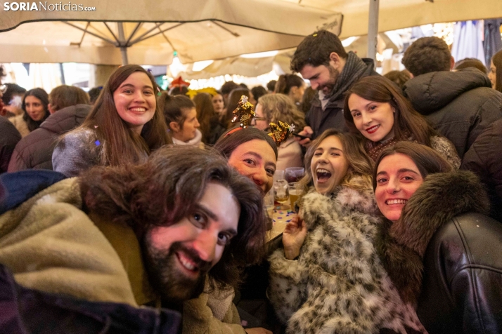 Champanada Nochevieja 2025./ Viksar Fotografía