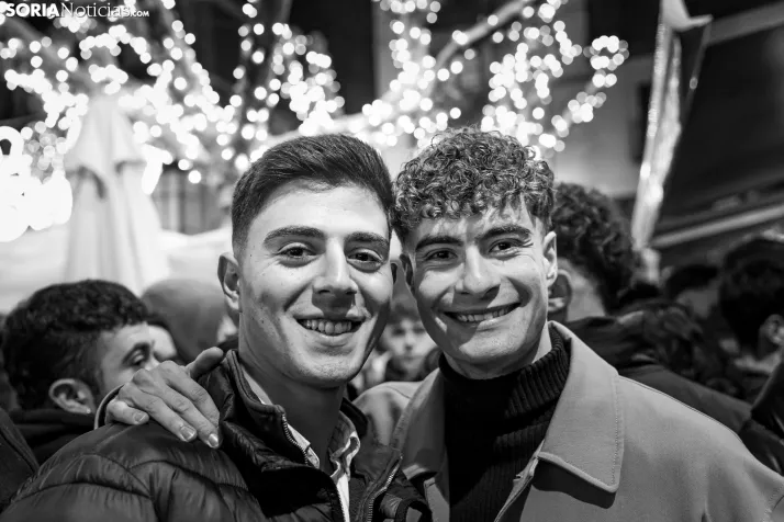 Champanada Nochevieja 2025./ Viksar Fotografía
