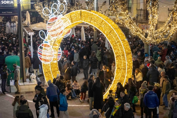 Champanada Nochevieja 2025./ Viksar Fotografía