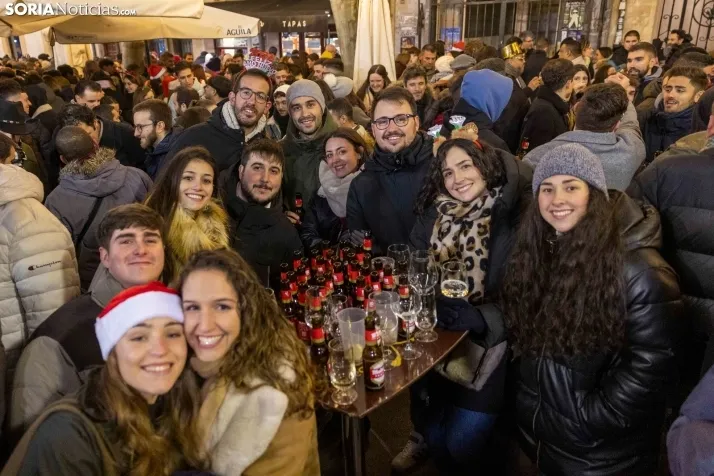 Champanada Nochevieja 2025./ Viksar Fotografía