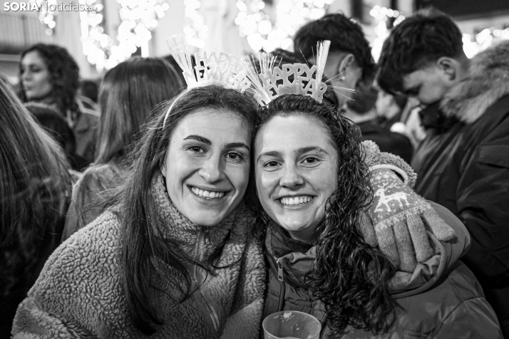 Champanada Nochevieja 2025./ Viksar Fotografía