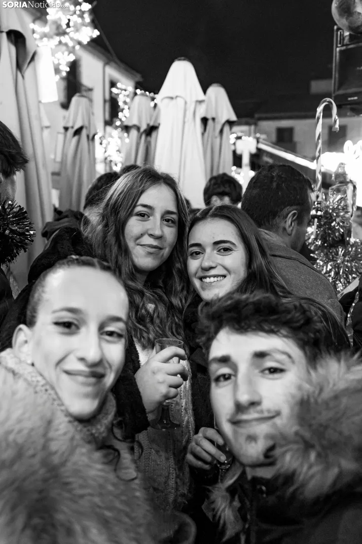 Champanada Nochevieja 2025./ Viksar Fotografía