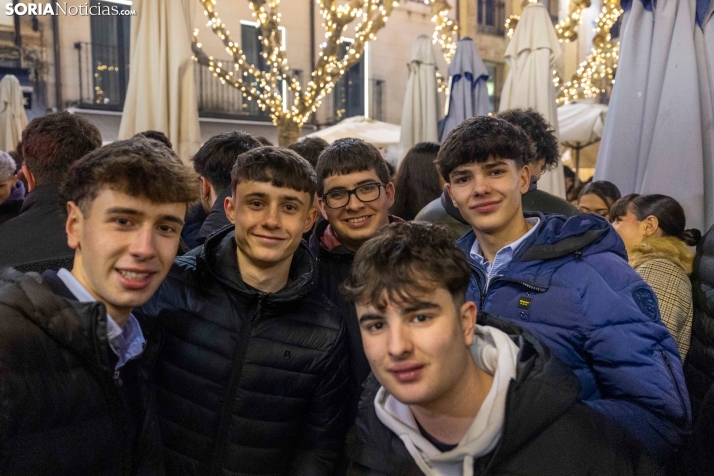 Champanada Nochevieja 2025./ Viksar Fotografía