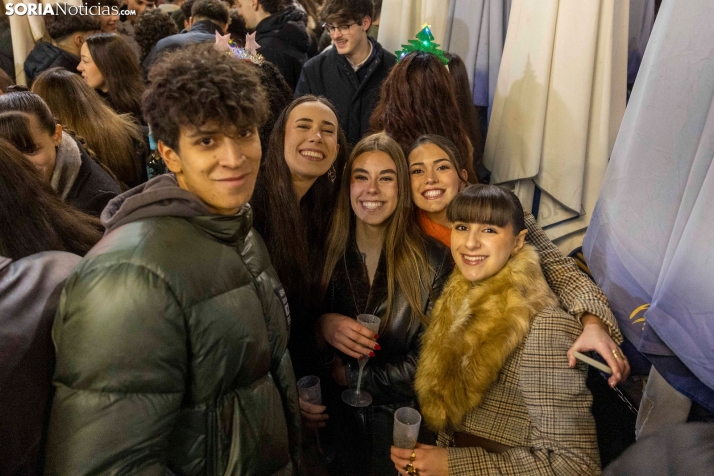 Champanada Nochevieja 2025./ Viksar Fotografía