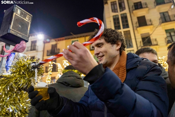 Champanada Nochevieja 2025./ Viksar Fotografía
