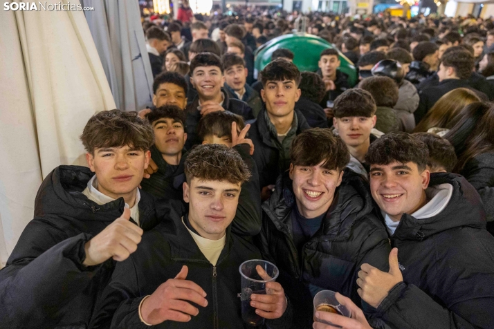 Champanada Nochevieja 2025./ Viksar Fotografía