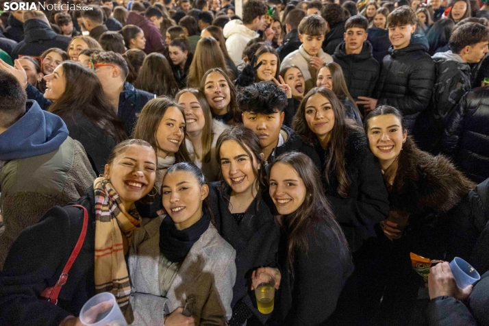 Champanada Nochevieja 2025./ Viksar Fotografía