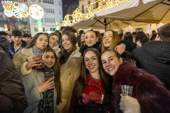 Champanada Nochevieja 2025./ Viksar Fotografía