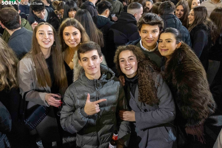 Champanada Nochevieja 2025./ Viksar Fotografía