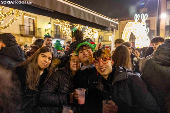 Champanada Nochevieja 2025./ Viksar Fotografía