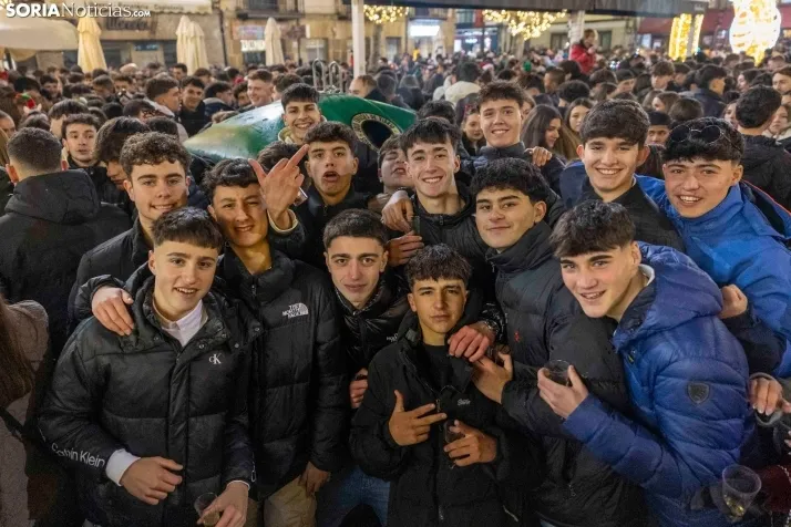 Champanada Nochevieja 2025./ Viksar Fotografía
