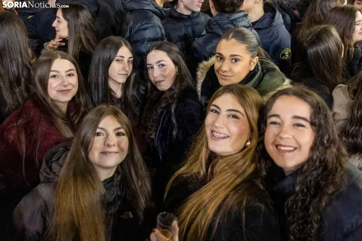 Champanada Nochevieja 2025./ Viksar Fotografía