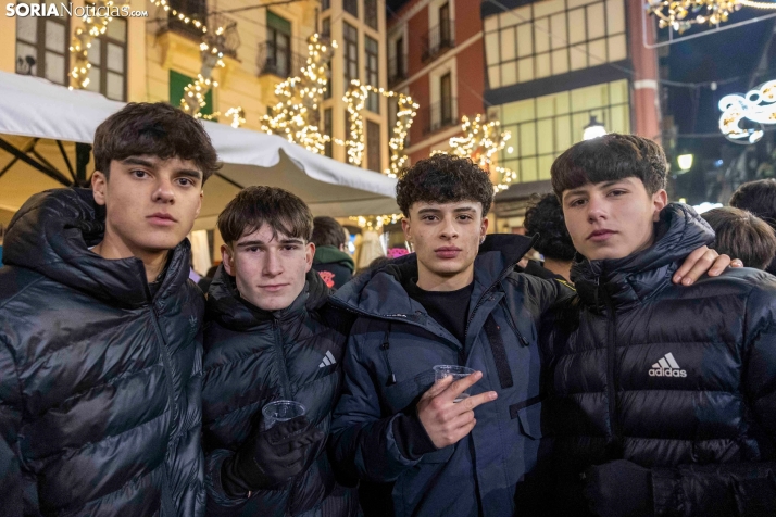 Champanada Nochevieja 2025./ Viksar Fotografía