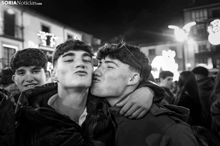 Champanada Nochevieja 2025./ Viksar Fotografía